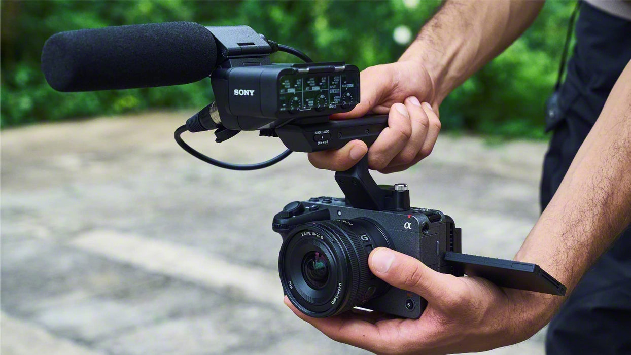 Sony FX30 Digital Cinema Camera with XLR Handle Unit (ILME-FX30) - 7