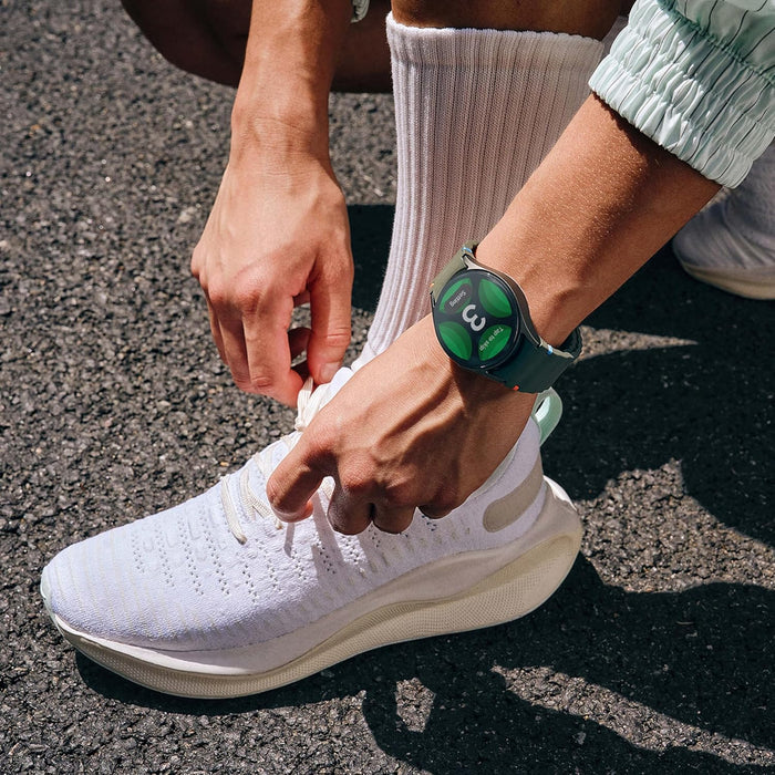 Samsung Galaxy Watch 7 Bluetooth - 40mm Smartwatch in Green - Image 13