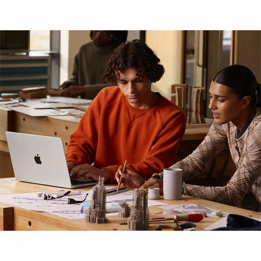 Apple MacBook Pro MDE44LL/A 14.2-Inch M5 Chip Notebook 16GB Unified Memory 512GB SSD Thunderbolt 4 Liquid Retina XDR (Silver) - New