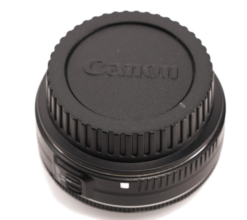 Canon EF-S 24mm f/2.8 STM Lens | Wide-Angle Prime for APS-C EOS DSLRs | 38mm Equivalent | STM Autofocus - New