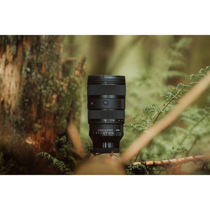 Sigma 28-45mm F/1.8 DG DN Art (Sony E) Standard Zoom Lens for Full-Frame Mirrorless Cameras