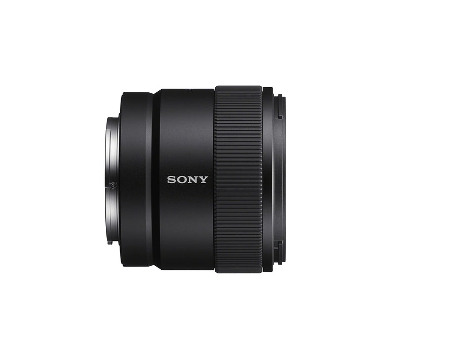 Sony E 11mm F/1.8 Lens (SEL11F18) - 4