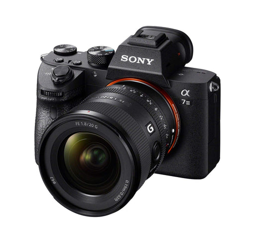 Sony FE 20mm F1.8G (SEL20F18G) - 1