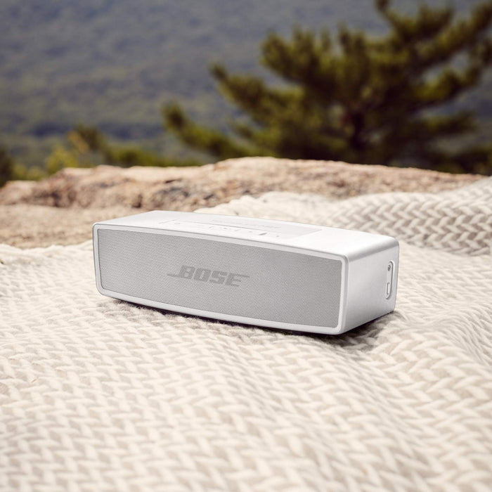 Bose SoundLink Mini II Special Edition (Luxe Silver) - 5